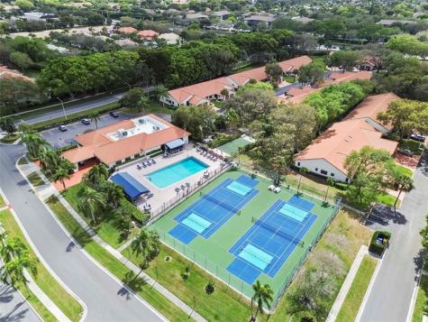 9716 Sills Drive Boynton Beach FL 33437