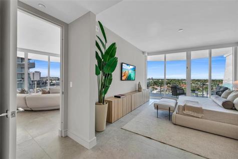 2241 SE 17th Street Fort Lauderdale FL 33316