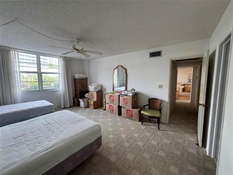 336 N Birch Road Fort Lauderdale FL 33304