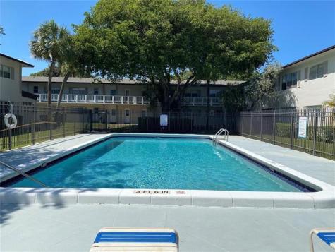 610 SE 2nd Avenue Deerfield Beach FL 33441