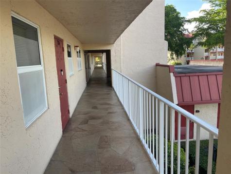 1005 Country Club Drive Margate FL 33063