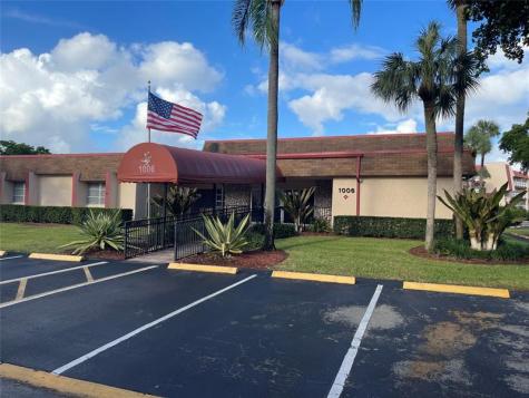 1005 Country Club Drive Margate FL 33063