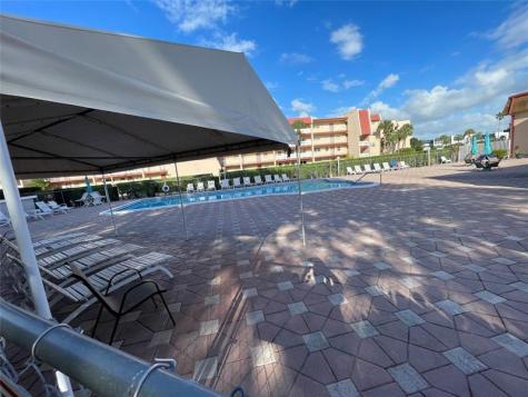 1005 Country Club Drive Margate FL 33063