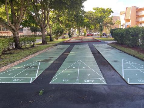 1005 Country Club Drive Margate FL 33063