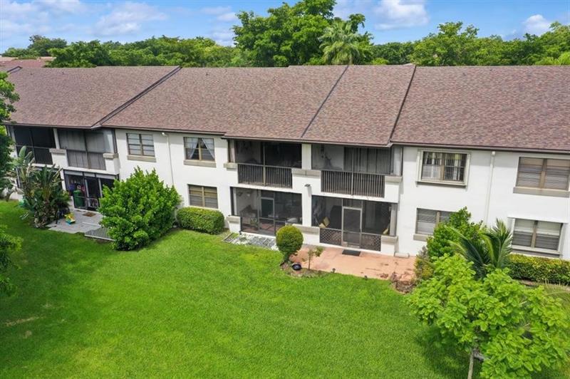 9670 W Mcnab Road Tamarac FL 33321