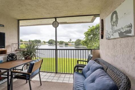 9670 W Mcnab Road Tamarac FL 33321