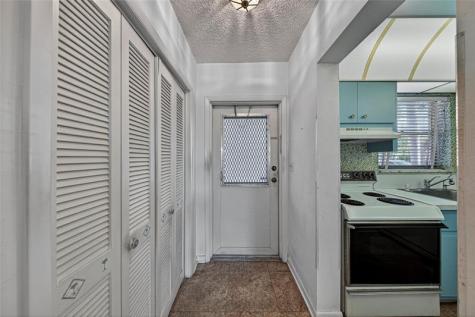2751 E Golf Boulevard Pompano Beach FL 33064
