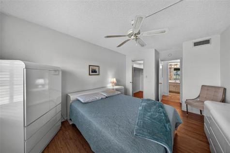 2751 E Golf Boulevard Pompano Beach FL 33064