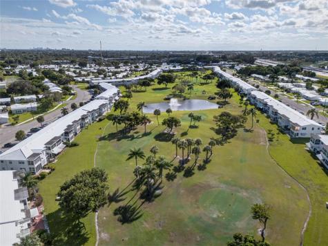 2751 E Golf Boulevard Pompano Beach FL 33064