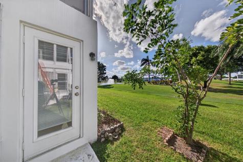 2751 E Golf Boulevard Pompano Beach FL 33064