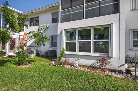 2751 E Golf Boulevard Pompano Beach FL 33064