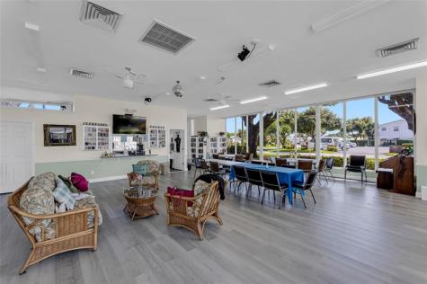 2751 E Golf Boulevard Pompano Beach FL 33064