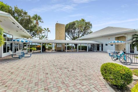 2751 E Golf Boulevard Pompano Beach FL 33064