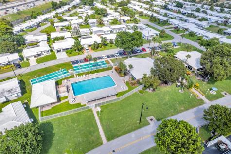 2751 E Golf Boulevard Pompano Beach FL 33064
