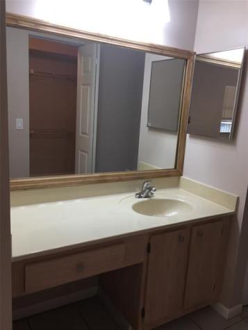 1100 SW 128th Terrace Hollywood FL 33027