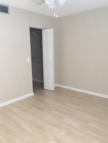 1100 SW 128th Terrace Hollywood FL 33027