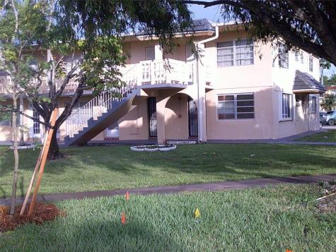 20311 NE 2nd Avenue Miami FL 33179