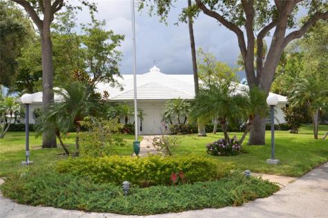 6307 Bay Club Drive Fort Lauderdale FL 33308