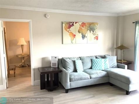 4174 Inverrary Drive Lauderhill FL 33319