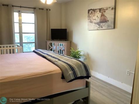 4174 Inverrary Drive Lauderhill FL 33319