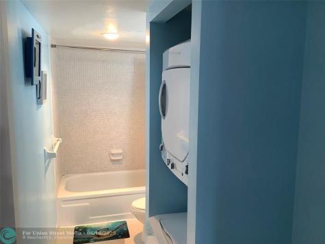 4174 Inverrary Drive Lauderhill FL 33319