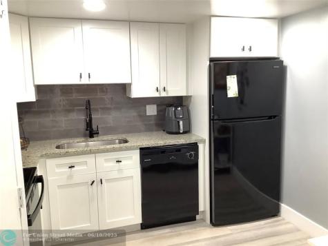 4174 Inverrary Drive Lauderhill FL 33319