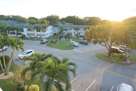 4029 Newport H Deerfield Beach FL 33442
