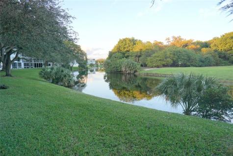 4029 Newport H Deerfield Beach FL 33442
