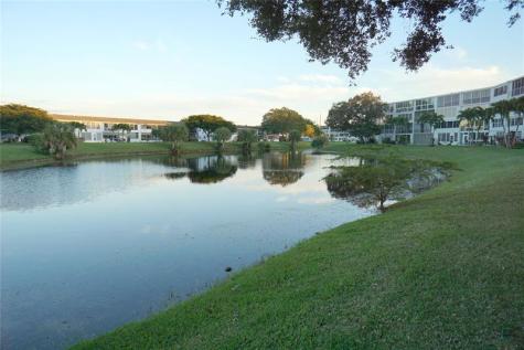 4029 Newport H Deerfield Beach FL 33442