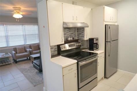 4029 Newport H Deerfield Beach FL 33442