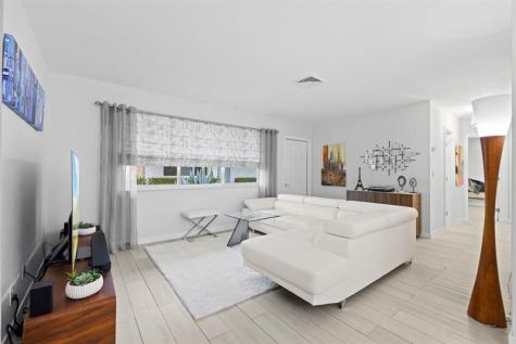 2439 Polk Street Hollywood FL 33020