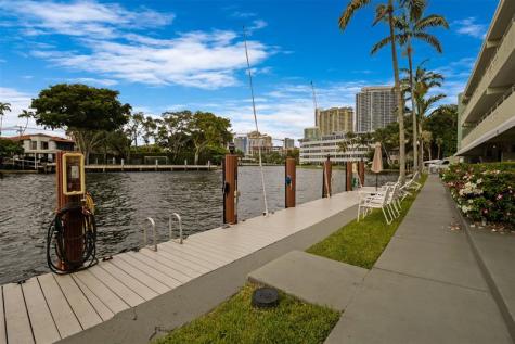 1000 SE 4th Street Fort Lauderdale FL 33301