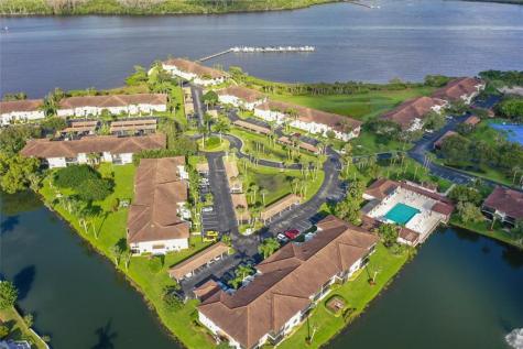 6021 SE Landing Way Stuart FL 34997
