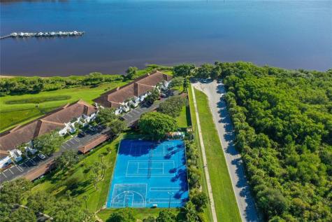 6021 SE Landing Way Stuart FL 34997
