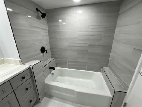649 W Oakland Park Boulevard Oakland Park FL 33311