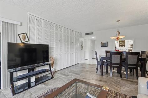 2307 S Cypress Bend Drive Pompano Beach FL 33069