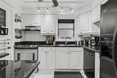 2307 S Cypress Bend Drive Pompano Beach FL 33069