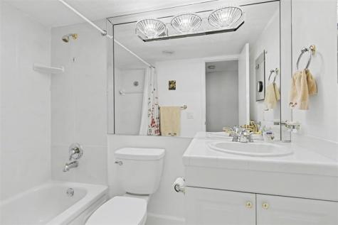 2307 S Cypress Bend Drive Pompano Beach FL 33069