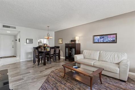 2307 S Cypress Bend Drive Pompano Beach FL 33069