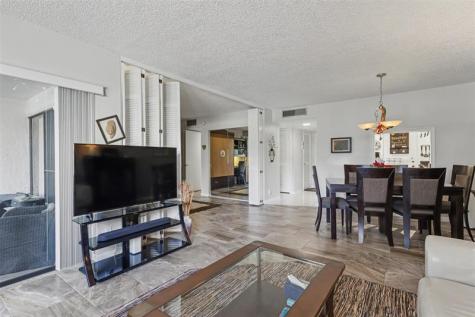 2307 S Cypress Bend Drive Pompano Beach FL 33069