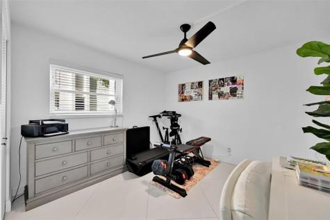 1428 SE 4th Avenue Deerfield Beach FL 33441