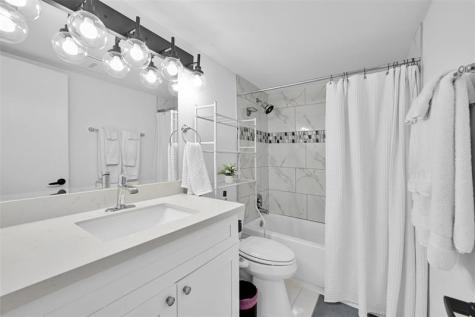 1428 SE 4th Avenue Deerfield Beach FL 33441