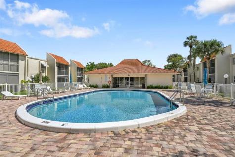 1428 SE 4th Avenue Deerfield Beach FL 33441