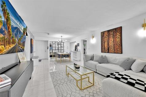 1428 SE 4th Avenue Deerfield Beach FL 33441