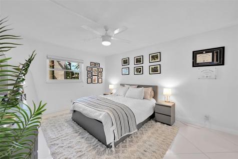 1428 SE 4th Avenue Deerfield Beach FL 33441