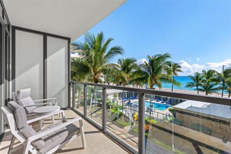 2101 S Surf Road Hollywood FL 33019