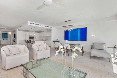 2101 S Surf Road Hollywood FL 33019