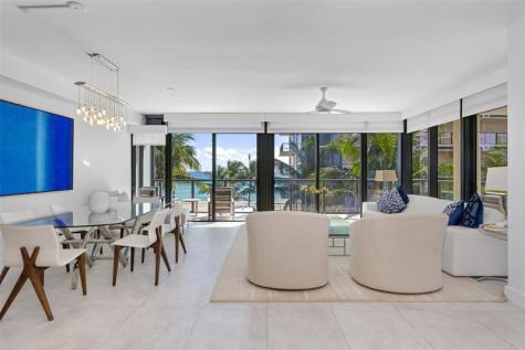 2101 S Surf Road Hollywood FL 33019