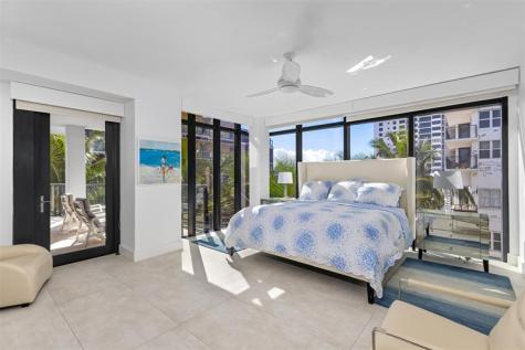 2101 S Surf Road Hollywood FL 33019