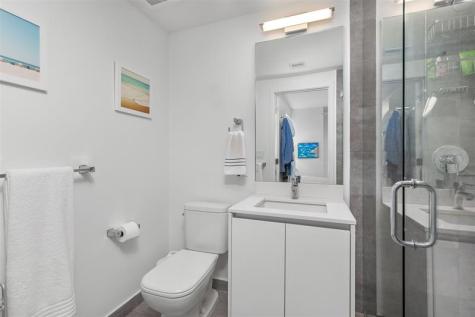 2101 S Surf Road Hollywood FL 33019